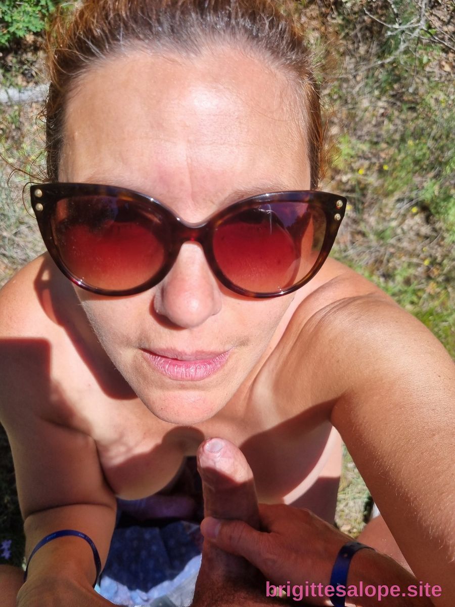 Vue de dessus — Brigitte la Salope