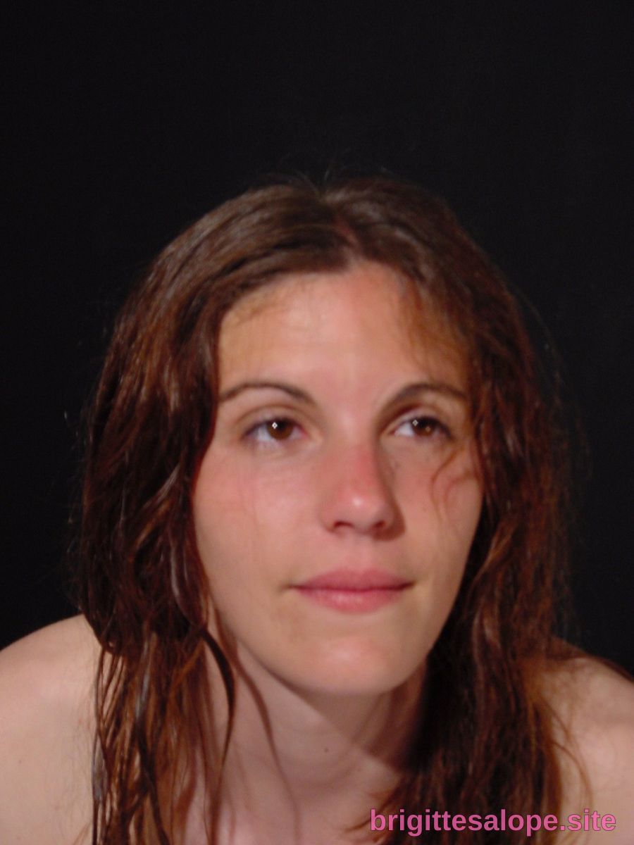 Portrait réaliste — Brigitte la Salope