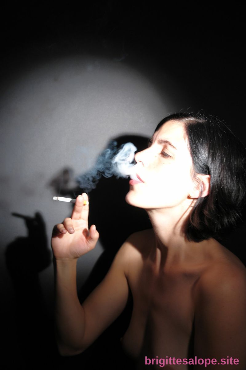 Éclairage sur le visage — Brigitte la Salope