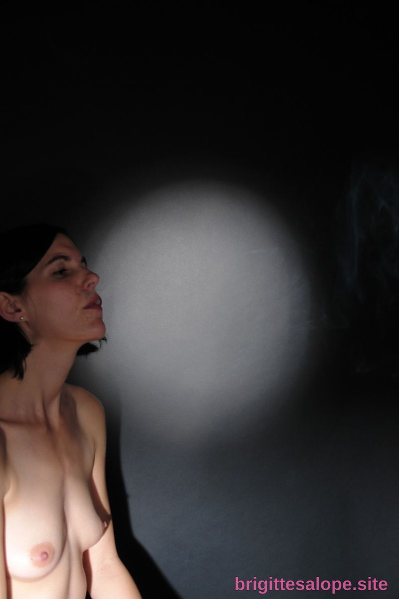Portrait nocturne (photo 1577) — Brigitte la Salope