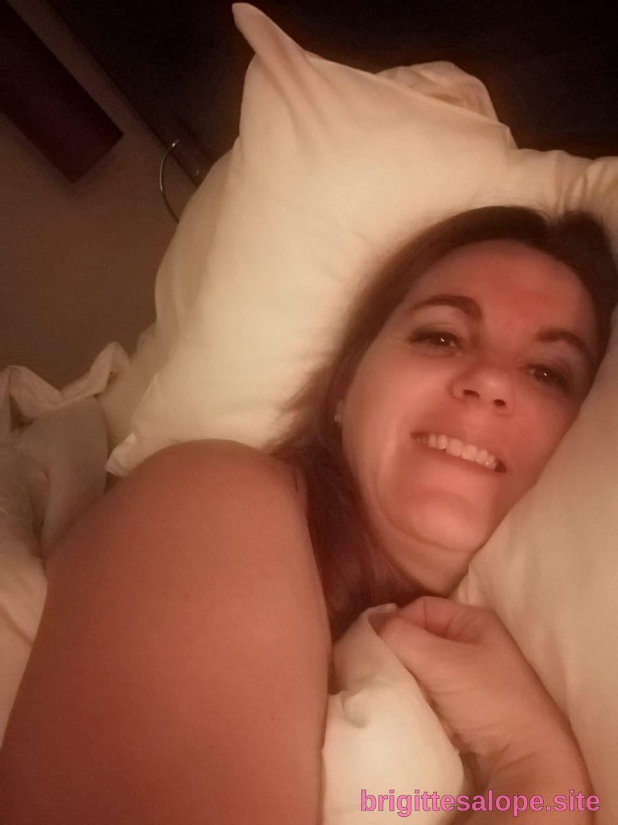 Smile dans les draps — Brigitte la Salope