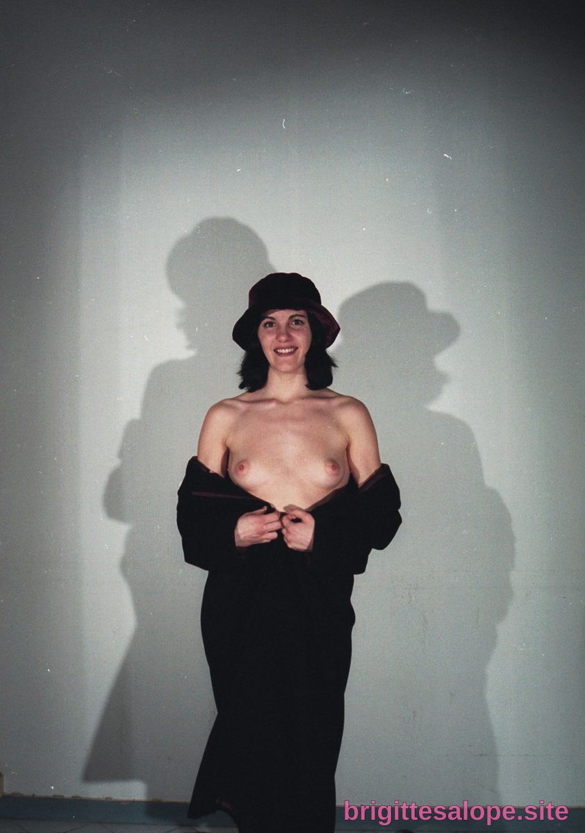 Portrait sensuel (photo 2598) — Brigitte la Salope