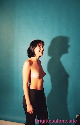 Portrait de femme topless — Brigitte la Salope