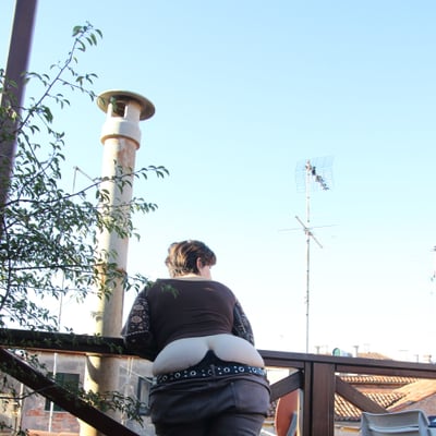Vue de derrière (photo 27) — Brigitte la Salope
