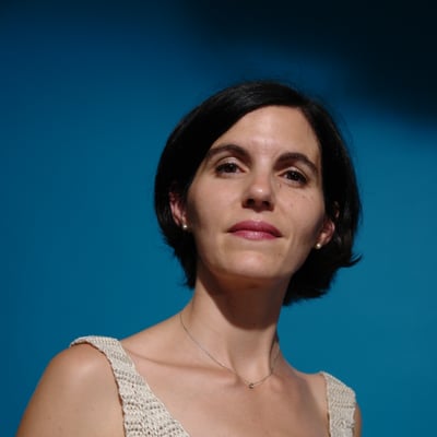 Portrait de femme (photo 548) — Brigitte la Salope