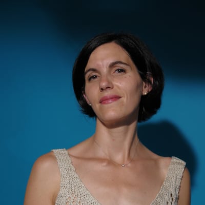 Portrait de femme (photo 551) — Brigitte la Salope