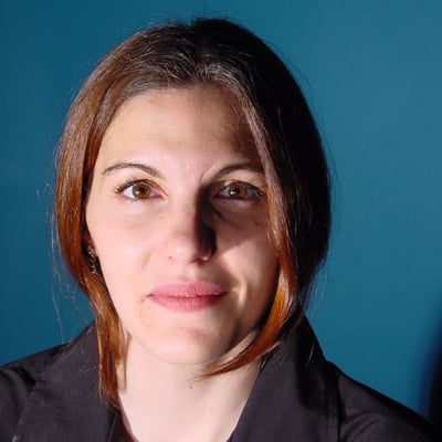 Portrait de femme (photo 942) — Brigitte la Salope