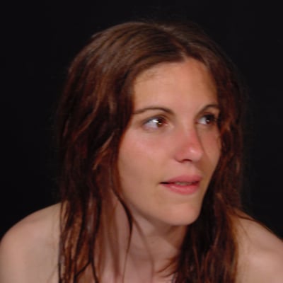 Portrait de femme (photo 1157) — Brigitte la Salope