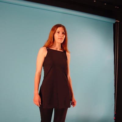 Femme en noir (photo 1199) — Brigitte la Salope
