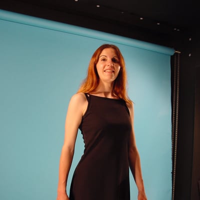 Femme en noir (photo 1200) — Brigitte la Salope