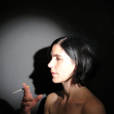 Portrait de nu en noir et blanc — Brigitte la Salope