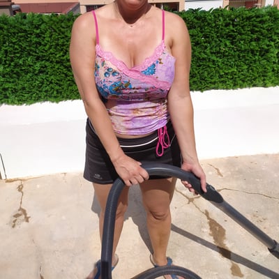 Étape de gymnastique en extérieur — Brigitte la Salope