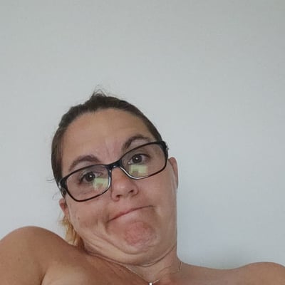 Autoportrait mature nue — Brigitte la Salope