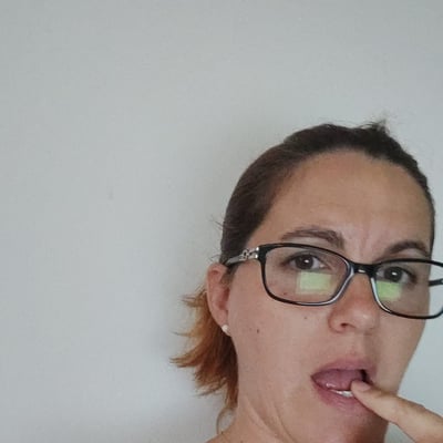 Autoportrait sensuel (photo 2313) — Brigitte la Salope