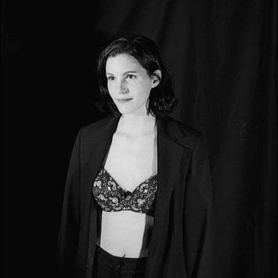 Portrait noir et blanc (photo 2410) — Brigitte la Salope