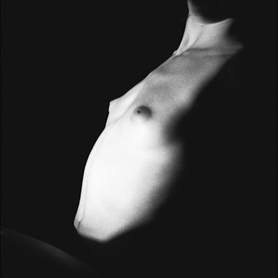 Silhouette de poitrine féminine lumineuse — Brigitte la Salope