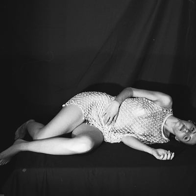 Femme endormie sur le dos — Brigitte la Salope